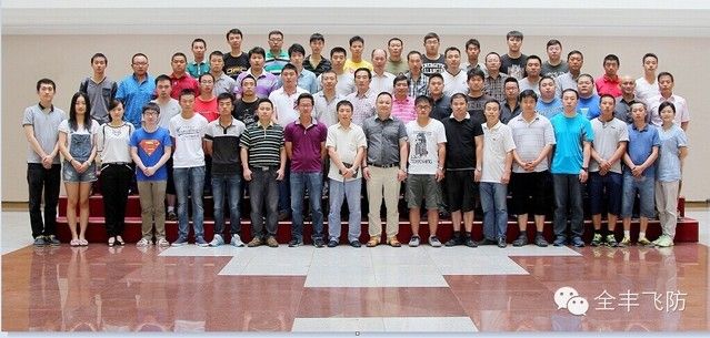 beat365航空值？萍加邢薰4名教练通过“中国航空器拥有者及驾驶员协会”首 次专 业考试