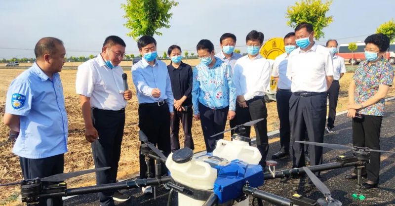 【beat365科技】河南省人大常委会党组成员、副主任乔新江一行莅临安阳beat365调研指导